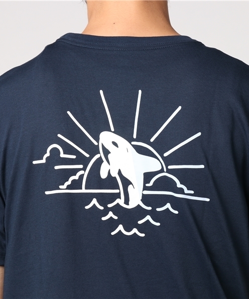 NIKE SPORTSWEAR（ナイキスポーツウェアー）の「メンズ ナイキ スケートボーディング Tシャツ NIKE SB DRI-FIT CTN WHALE TEE 852783-010/451（Tシャツ/カットソー・メンズ・ネイビー/ブラック・X-LARGE/MEDIUM/SMALL/LARGE）」の4枚目の写真