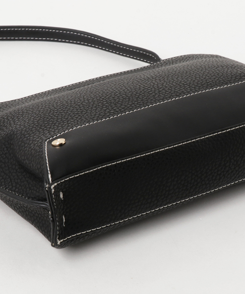 FIORELLI（フィオレッリ）の「【FIORELLI(フィオレレッリ)】ショルダーポシェット（ショルダーバッグ・レディース・ホワイト/ブラック・FREE）」の4枚目の写真