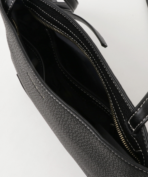 FIORELLI（フィオレッリ）の「【FIORELLI(フィオレレッリ)】ショルダーポシェット（ショルダーバッグ・レディース・ホワイト/ブラック・FREE）」の5枚目の写真