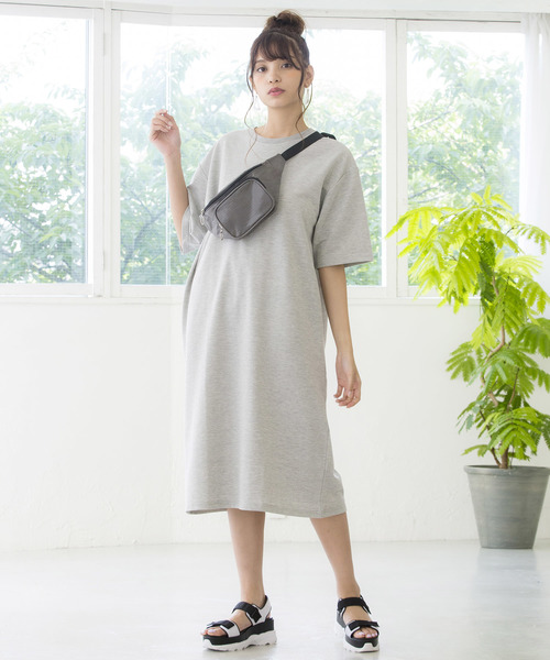 WEGO(ウィゴー)の「WEGO/ミニ裏毛ルーズワンピース(ワンピース・レディース・ブラック/杢グレー/ベージュ・FREE)」の11枚目の写真