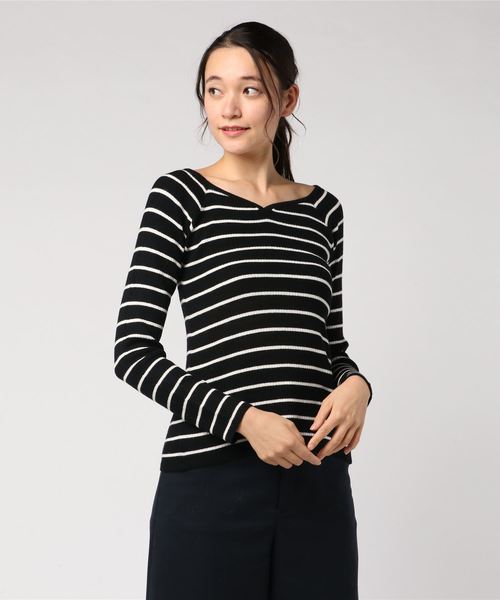 one way（ワンウェイ）の「ハートネックリブニット（ニット/セーター・レディース・ホワイト/ブラック/ボルドー/ブラック系その他/ライトピンク・M）」の4枚目の写真