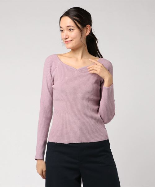 one way（ワンウェイ）の「ハートネックリブニット（ニット/セーター・レディース・ホワイト/ブラック/ボルドー/ブラック系その他/ライトピンク・M）」の5枚目の写真