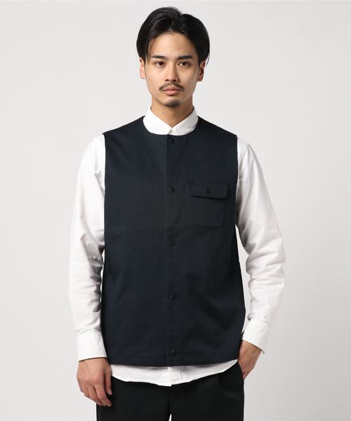 L&HARMONY（エルアンドハーモニー）の「＜L&HARMONY / エルアンドハーモニー＞クルーネックスナップボタンベスト（ベスト・メンズ・ネイビー/グレー・MEDIUM/LARGE）」の2枚目の写真