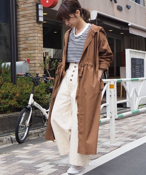 tiptop（ティップトップ）の「ウエスト紐付フードコート（その他アウター・レディース・ブラック/ベージュ/ブラウン/カーキ/グレイッシュベージュ・FREE）」の4枚目の写真