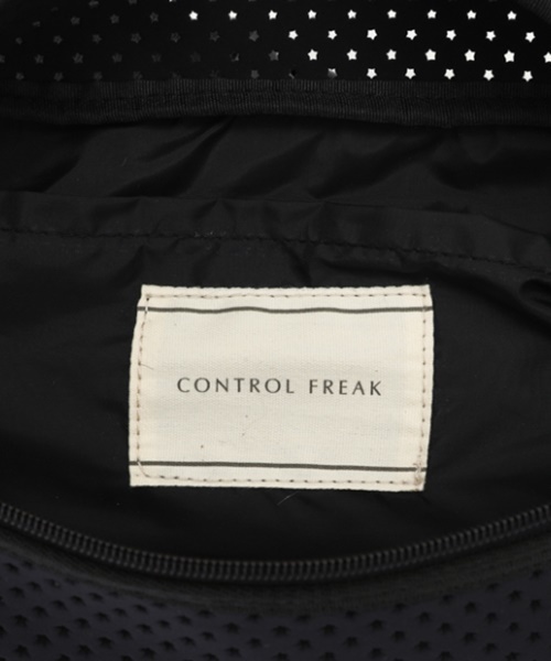 CONTROL FREAK / CTFK（コントロールフリーク）の「スターパンチングウエストバッグ（ボディバッグ/ウエストポーチ・レディース・ホワイト/ブラック/パープル・FREE）」の13枚目の写真