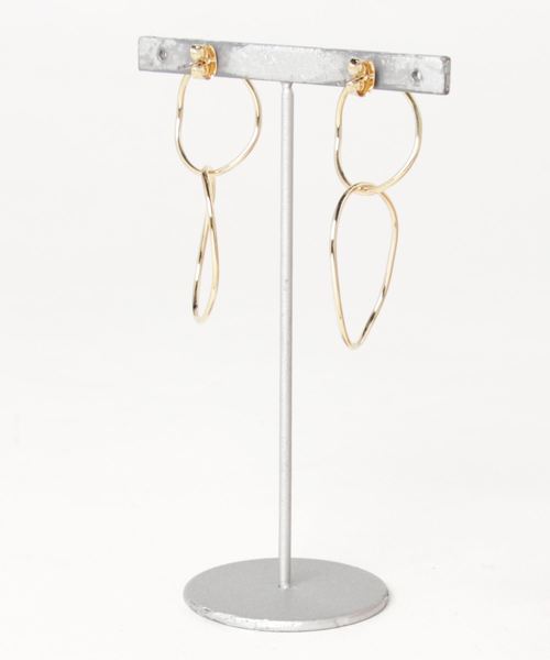 petitcro（プティクロ）の「【petitcro】サークルデザイン　ピアス（ピアス（両耳用）・レディース・シルバー/ゴールド・ONE SIZE）」の3枚目の写真