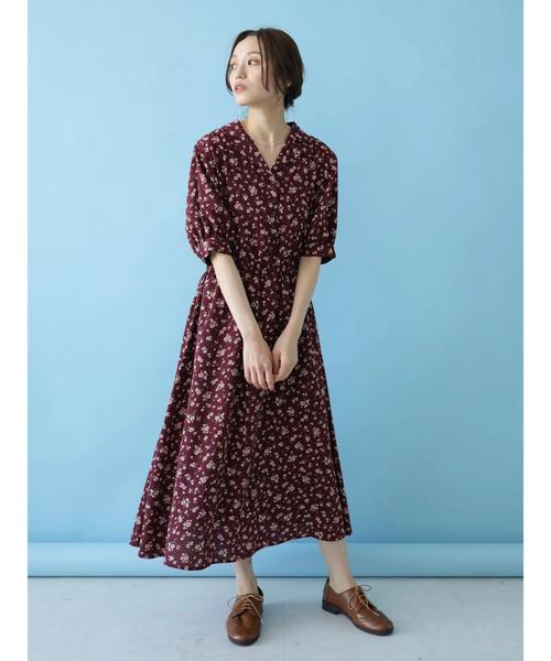 earth music&ecology（アースミュージックアンドエコロジー）の「花柄開襟ワンピース＊（ワンピース・レディース・ブラック/ブラウン/ボルドー・FREE）」の17枚目の写真