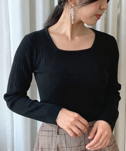 apres jour mignon(アプレジュールミニョン)の「スクエアネックランダムリブニット【ZOZOTOWN限定アイテム】(ニット/セーター・レディース・ブラック/ベージュ/アイボリー/オレンジ系その他・フリー)」の13枚目の写真