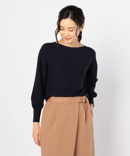 NOLLEY’S(ノーリーズ)の「ボートネックホールガーメントプルオーバーニット(ニット/セーター・レディース・ピンク/ブルー/アイボリー/ミント/ラベンダー・2)」の4枚目の写真