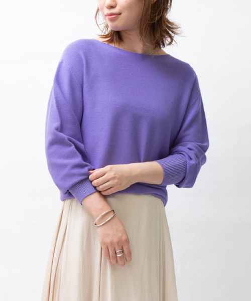 NOLLEY’S(ノーリーズ)の「ボートネックホールガーメントプルオーバーニット(ニット/セーター・レディース・ピンク/ブルー/アイボリー/ミント/ラベンダー・2)」の5枚目の写真