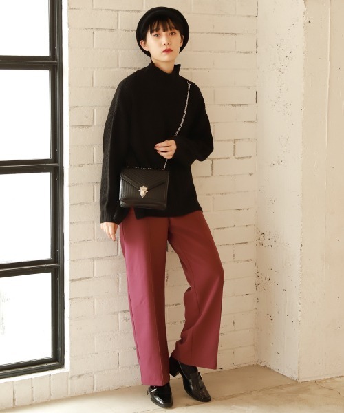 PAGEBOY(ページボーイ)の「アゼハイネックプルオーバー(ニット/セーター・レディース・モカ/オフホワイト/ブルー/ブラック・FREE)」の10枚目の写真