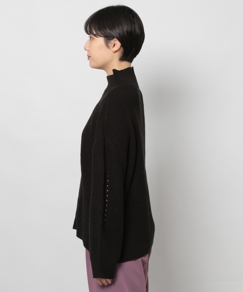 PAGEBOY(ページボーイ)の「アゼハイネックプルオーバー(ニット/セーター・レディース・モカ/オフホワイト/ブルー/ブラック・FREE)」の19枚目の写真