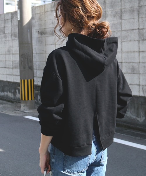 reca（レカ）の「バックスリットパーカー（パーカー・レディース・ブラック/オートミール/杢グレー/ブルー系その他/ラベンダー・M）」の2枚目の写真