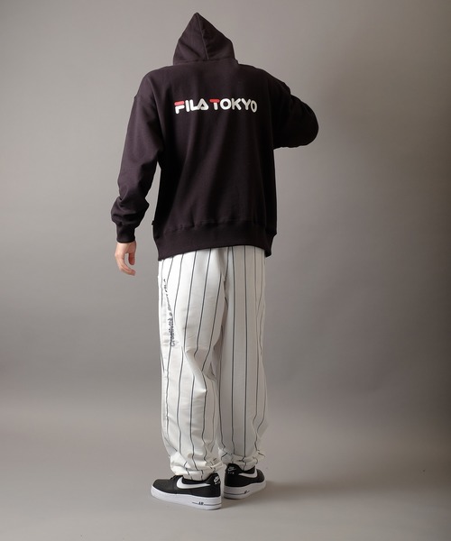 FILA heritage】ボックスロゴダウンマウンテンパーカー