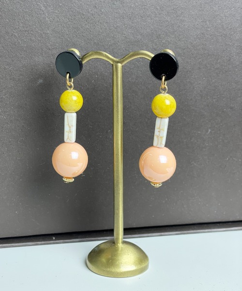StyleSea(スタイルシー)の「ミックスストーンピアス(ピアス(両耳用)・レディース・ブラウン/ピンク/ピンク系その他/ピンク系/ベージュ系その他/グレー系その他/ブルー系/ピンクベージュ・FREE)」の7枚目の写真