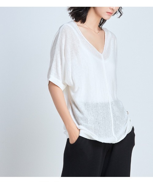 SAISON DE PAPILLON(セゾンドパピヨン)の「【リネン100%】Vネック薄手カットソー(Tシャツ/カットソー・レディース・ブラック/ベージュ/ミント/ホワイト・L/M)」の8枚目の写真