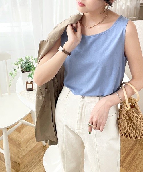 classicalelf（クラシカルエルフ）の「コーデの幅が広がる。ラウンドヘム無地タンクトップ(袖なし)（タンクトップ・レディース・ブラック/オフホワイト/キャメル/モカ/ライトグリーン/ブルー・MEDIUM/LARGE/X-LARGE/SMALL）」の17枚目の写真