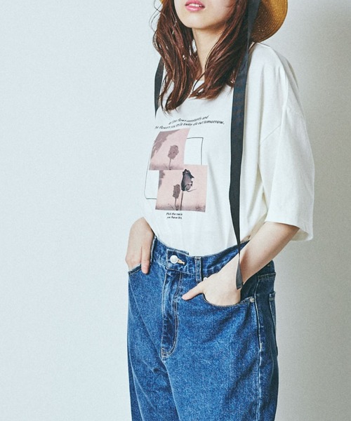 WEGO（ウィゴー）の「WEGO/アソートフォトプリントTシャツ（Tシャツ/カットソー・レディース・ホワイト/スミクロ/サックスブルー/グリーン系その他・FREE）」の2枚目の写真