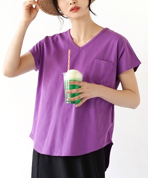 zootie（ズーティー）の「【汗が染みない！シンプルT】 汗しみない ポケットTシャツ［Vネック］ 汗染み防止（Tシャツ/カットソー・レディース・ブラック/パープル/ネイビー/ライトブルー/杢グレー/カーキ/ロイヤルブルー/グレイッシュブルー/オフホワイト/キャメル/フューシャピンク/ラベンダー/グレイッシュベージュ/ライトカーキ/イエロー/ブラウン/オレンジ系その他/モカ/オレンジ系その他2/ダークブラウン/ブルー系その他2/パープル系その他/アイボリー/ダークグリーン/レッド系その他/ミント/イエロー系その他・L/M/XL/3L/L-XL/M-L）」の20枚目の写真