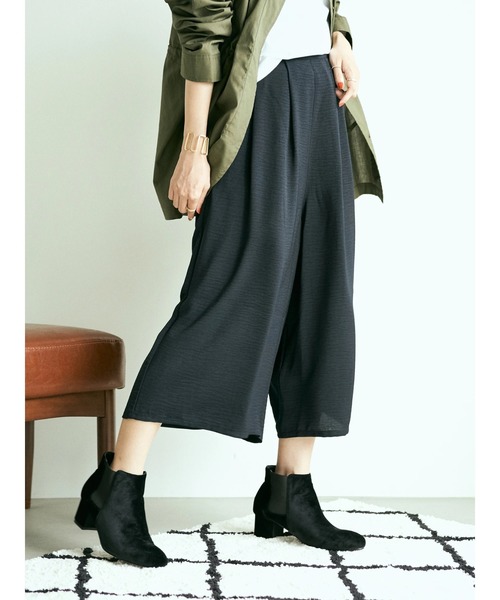 earth music&ecology（アースミュージックアンドエコロジー）の「タックフレアスカーチョ ＊（その他パンツ・レディース・ネイビー/イエロー/キャメル/ドット/ブルーグリーン/ブラック系その他5・FREE）」の14枚目の写真