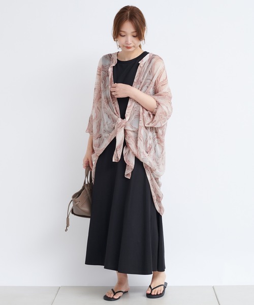 DouDou(ドゥドゥ)の「カットマーメイドフレアワンピース(ワンピース・レディース・グレイッシュベージュ/レッド系その他/ブラック・FREE)」の21枚目の写真