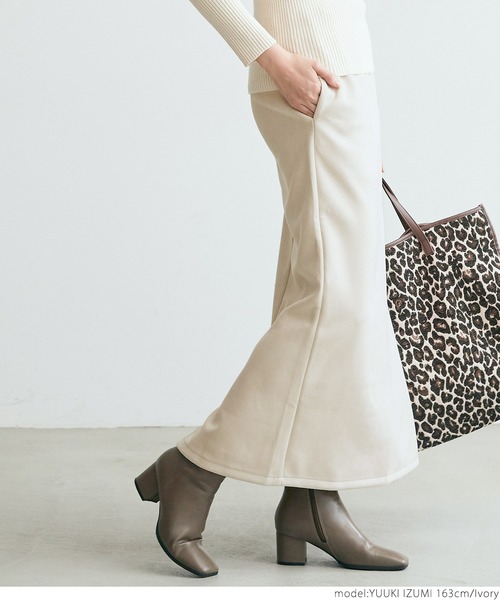 coca（coca）（コカ）の「フェイクスウェードタイトスカート（スカート・レディース・グレイッシュベージュ/アイボリー・ONE SIZE）」の6枚目の写真