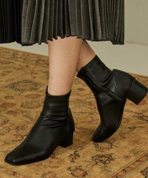 PUBLIC TOKYO（パブリックトウキョウ）の「スクエアショートブーツ（ブーツ・レディース）」