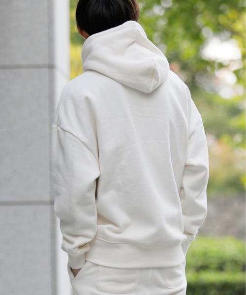 KANGOL(カンゴール)の「【 KANGOL × A.S.M コラボ 】カンゴール ユニセックス 裏起毛 スウェット オーバーサイズ ビッグ パーカー セットアップ対応(パーカー・メンズ・ホワイト/ブラック/ダークグリーン/ダークブラウン/オリーブ/サンドベージュ/杢グレー/グレイッシュベージュ/チャコールグレー/ネイビー/オートミール/カーキ・48/50/52)」の16枚目の写真