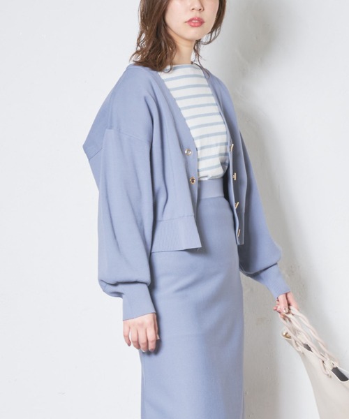 natural couture(ナチュラルクチュール)の「プチプラハトメバー釦おしゃれカーディガン(カーディガン/ボレロ・レディース・ブラック/カーキ/サックスブルー/グリーン/グレイッシュベージュ/ピンクベージュ・FREE)」の20枚目の写真