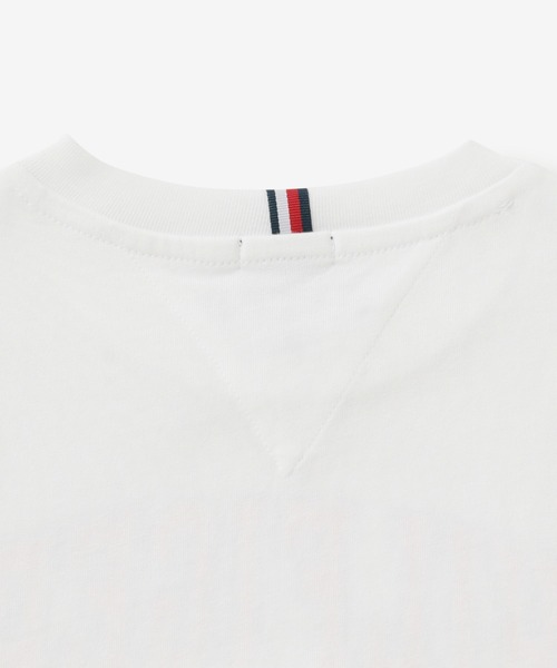 TOMMY HILFIGER（トミーヒルフィガー）の「BOYS アートワークロゴＴシャツ（Tシャツ/カットソー・キッズ・ホワイト/グリーン/ネイビー・80ｃｍ/110cm/100cm/120cm/90cm）」の8枚目の写真