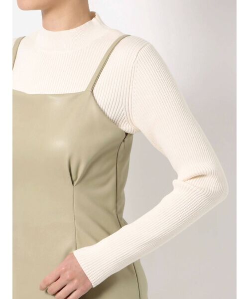 EVRIS（エヴリス）の「レザーライクキャミワンピース（ワンピース・レディース・ブラック・SMALL/MEDIUM）」の13枚目の写真