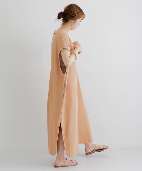 LAATO（ラート）の「FULFFY BIG ONE-PIECE（ワンピース・レディース・オフホワイト/オレンジ・FREE）」の8枚目の写真