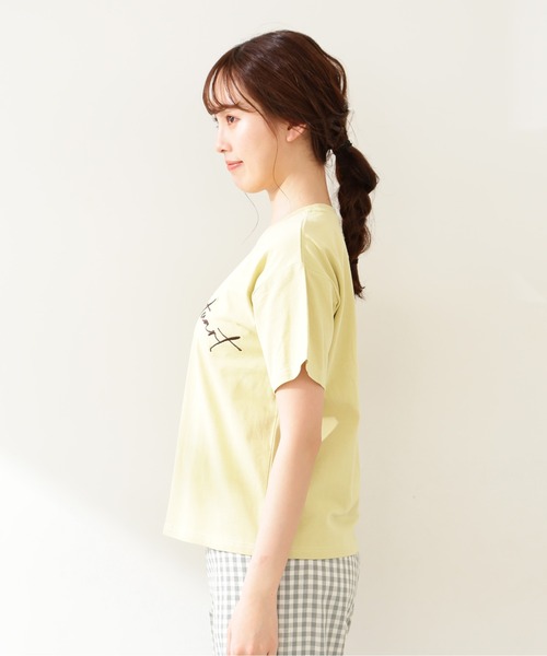 JILL by JILL STUART（ジルバイジルスチュアート）の「◇ビッグロゴＴ WEB限定カラー：モカ（Tシャツ/カットソー・レディース・ホワイト/ブラウン/イエロー/ピンク/ブルー・FREE）」の13枚目の写真