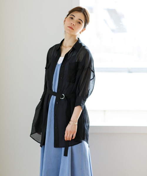 koe(コエ)の「ベルト付きシアーシャツチュニック*(シャツ/ブラウス・レディース・ブラック/ホワイト/ミント・FREE)」の2枚目の写真