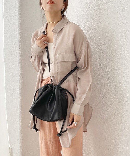 Shelly island（シェリーアイランド）の「2WAY巾着スモールバッグ（ハンドバッグ・レディース・ホワイト/ブラック/ベージュ/その他・FREE）」の19枚目の写真