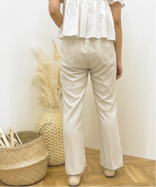 apres jour clair（アプレジュールクレア）の「【apres jour clair】カラーフレアパンツ【ZOZOTOWN限定アイテム】（スラックス・レディース・アイボリー/ダークブラウン/ライトベージュ/ブラウン系その他・MEDIUM/X-LARGE/SMALL）」の8枚目の写真