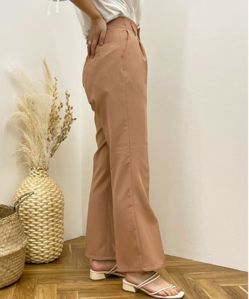 apres jour clair（アプレジュールクレア）の「【apres jour clair】カラーフレアパンツ【ZOZOTOWN限定アイテム】（スラックス・レディース・アイボリー/ダークブラウン/ライトベージュ/ブラウン系その他・MEDIUM/X-LARGE/SMALL）」の20枚目の写真