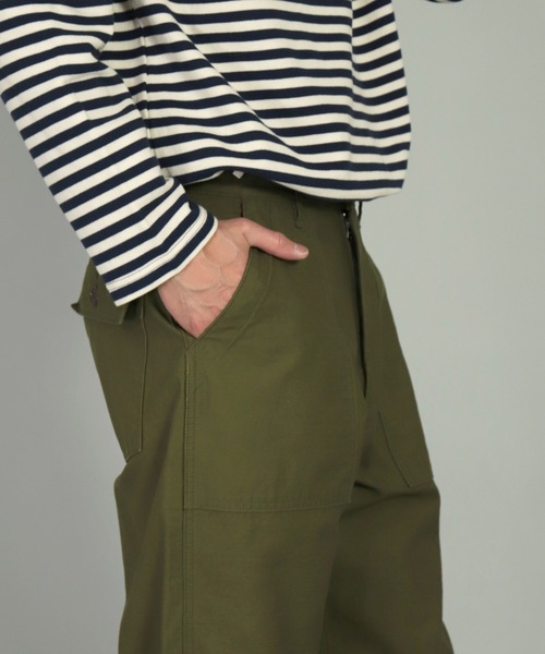 OMNIGOD（オムニゴッド）の「[OMNIGOD mens / オムニゴッド] 高密度バックサテン ベイカーパンツ（その他パンツ・メンズ・オリーブ・32inch/28inch/34inch/30inch）」の9枚目の写真