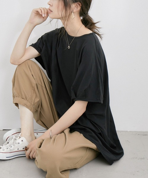 Fashion Letter(ファッションレター)の「アシメヘムBIGコットンTシャツ(Tシャツ/カットソー・レディース・チャコールグレー/ブラック/オフホワイト/ベージュ/カーキ・4L/L-XL/M-L/M/LL)」の3枚目の写真