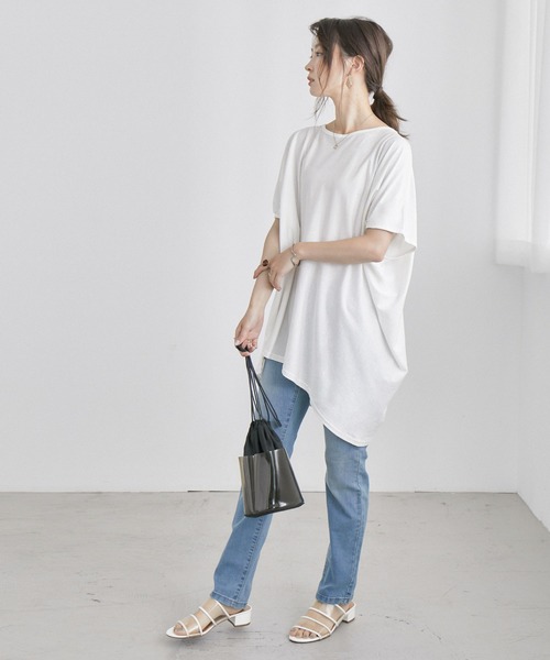 Fashion Letter(ファッションレター)の「アシメヘムBIGコットンTシャツ(Tシャツ/カットソー・レディース・チャコールグレー/ブラック/オフホワイト/ベージュ/カーキ・4L/L-XL/M-L/M/LL)」の11枚目の写真