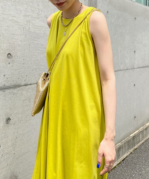 DouDou（ドゥドゥ）の「ボリュームフレアワンピース（ワンピース・レディース・ブラック/オフホワイト/イエロー・FREE）」の18枚目の写真