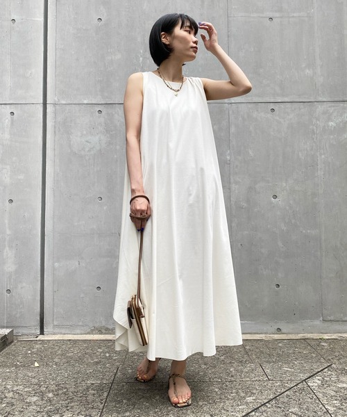 DouDou（ドゥドゥ）の「ボリュームフレアワンピース（ワンピース・レディース・ブラック/オフホワイト/イエロー・FREE）」の19枚目の写真