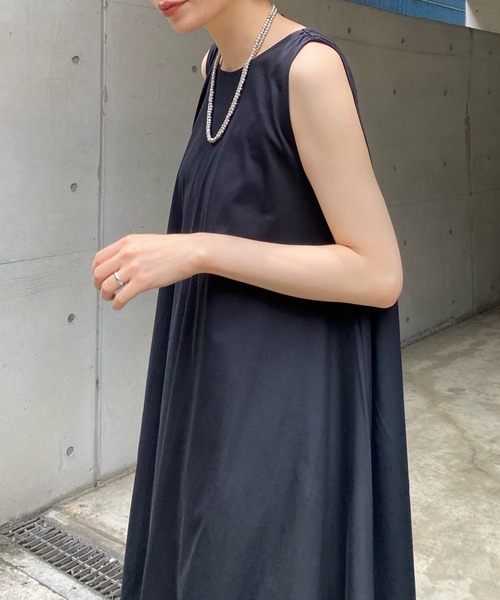 DouDou（ドゥドゥ）の「ボリュームフレアワンピース（ワンピース・レディース・ブラック/オフホワイト/イエロー・FREE）」の15枚目の写真