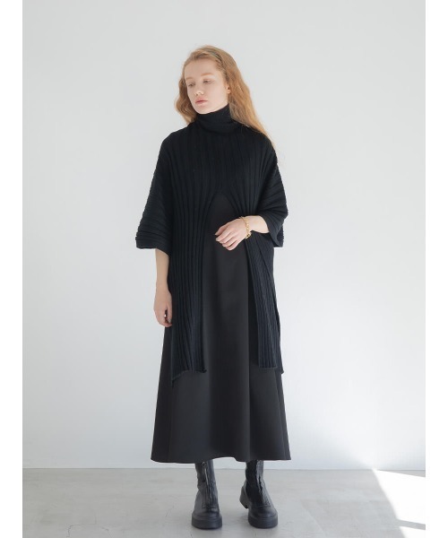 Ayla（アイラ）の「asymmetry cape knit（ニット/セーター・レディース・ブラック/アイボリー・FREE）」の15枚目の写真