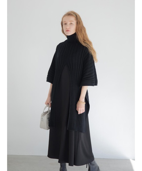 Ayla（アイラ）の「asymmetry cape knit（ニット/セーター・レディース・ブラック/アイボリー・FREE）」の5枚目の写真