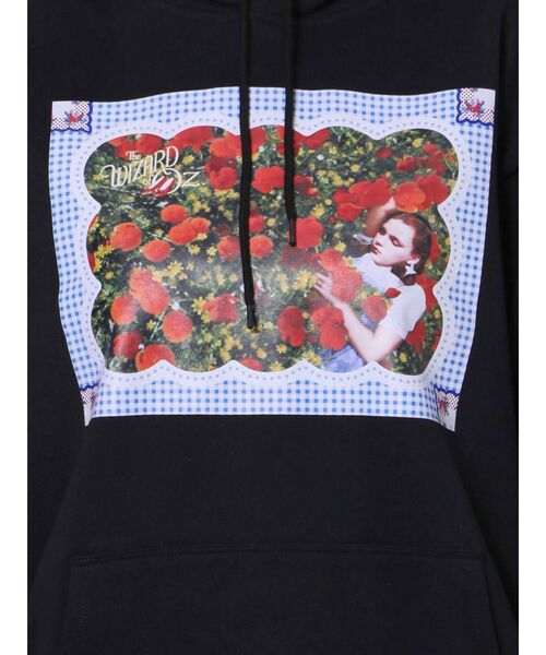 merry jenny（メリージェニー）の「THE WIZARD OF OZ foodie（パーカー・レディース・ブラック/オフホワイト・FREE）」の6枚目の写真