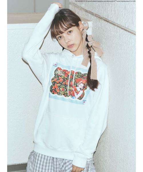 merry jenny（メリージェニー）の「THE WIZARD OF OZ foodie（パーカー・レディース・ブラック/オフホワイト・FREE）」の17枚目の写真