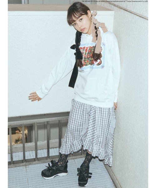 merry jenny（メリージェニー）の「THE WIZARD OF OZ foodie（パーカー・レディース・ブラック/オフホワイト・FREE）」の22枚目の写真