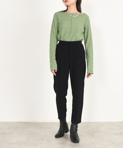 w closet（ダブルクローゼット）の「カラースラックスパンツ（スラックス・レディース・アイボリー/ブラック/カーキ/グレイッシュベージュ・マルチサイズ）」の19枚目の写真