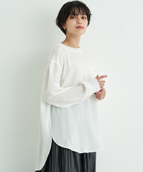 YECCA VECCA(イェッカヴェッカ)の「リブMIXラウンドヘムブラウス*(シャツ/ブラウス・レディース・オフホワイト/チャコールグレー/カーキ・FREE)」の2枚目の写真